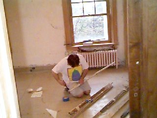 Richard pulls nails and